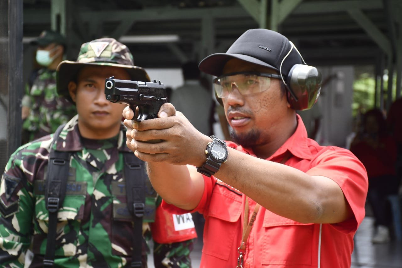 Pangdam I/BB Ajak Insan Media Latihan Menembak