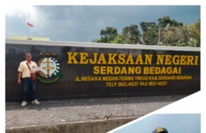 Ketua DPC LSM GEMPUR Sergai Resmi Layangan Surat Tembusan Ke Kejaksaan Negeri tekait Kades