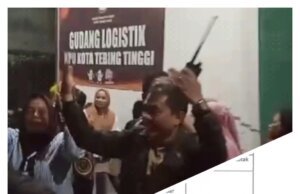Dugaan Pemotongan Upah Lipat Surat Suara Sempat memicu kericuhan di Gudang Logistik Kpu,Terindikasi Sarat Dengan Penyelewengan