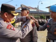 Polres Pematangsiantar :Laksanakan Apel Gelar Pasukan Ops Keselamatan Toba 2024 dan Pencananganan Aksi Keselamatan Jalan