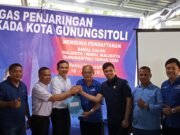 Karya Bate’e dan Yunius Larosa Daftar sebagai Bakal Calon Wali dan Wakil Walikota Gusit.