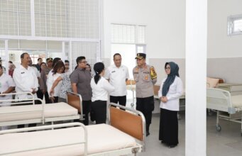 Wali Kota bersama Kapolres Pematangsiantar AKBP Yogen Heroes Baruno SH SIK Meninjau Kesiapan Ruangan Rehabilitasi Narkotika