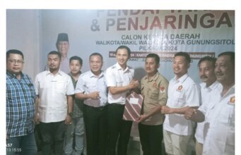 Balon Karya S. Batee Dan Yunius Larosa, “Resmi Mendaftar Di DPC Partai Gerindra Kota Gusit