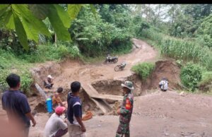 Longsor Putuskan Jalan Desa, TNI dan Muspida Bergerak Beri Penanganan dan Solusi Darurat
