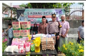 Pembagian Sembako Dari Hasil Ladang Berkat Milik Ipda Terlaksana Sembiring kepada Pengasuh dan Anak anak Pati Asuhan AMALIYAH
