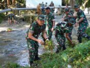 Sambut HUT Kodam I/BB ke 74 :Danrem 022/PT Pembersihan di TMP Nagur Dan Pembersihan Aliran Sungai