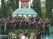 Peringati HUT Kodam I/BB dan Korem 022/PT, Danrem 022/PT Pimpin Ziarah