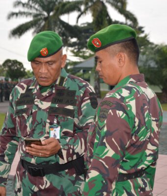 Korem 022/PT Sidak Handphone Prajurit Guna Cegah Judi Online