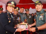 HUT Bhayangkara ke 78,Kapolres Siantar Dapat Surprise dari Danrem 022/PT dan Yonif 122/TS