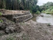 Di temukan Diduga Proyek Siluman Pembangunan Bronjong Di DAS Bantaran Sungai Bahsumbu