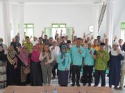 Paslon Susanti – Ronald Silaturahmi Ke Dewan Mesjid Indonesia dan IPHI Pematangsiantar