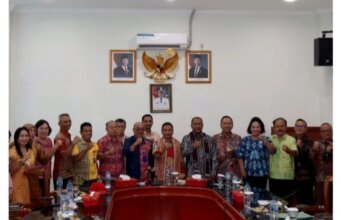 PEMKO TEBING TINGGI TERIMA KUNJUNGAN KERJA PEMKAB SINTANG