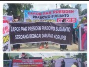 Debitur Bank Sumut Cab. Seirampah Jadi Tersangka Korupsi, Mahasiswa dan Pelaku UMKM Sergai Geruduk Kantor Kejari Sergai