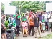 Anak di bawah Umur Di Libatkan Berdemo Di Desa Petuaran Hilir, Disinyalir Langgar Undang Undang